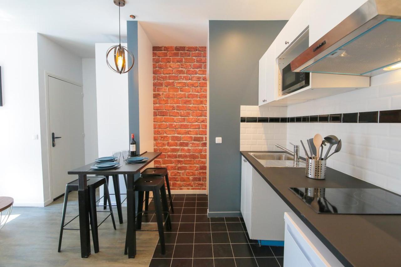 Le Retro, T2 Hypercentre Chic Et Cosy, Wifi Par Sovalfi Apartment Saint-Etienne  Ngoại thất bức ảnh